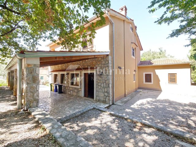 Maison à vendre 280 m² – Krk