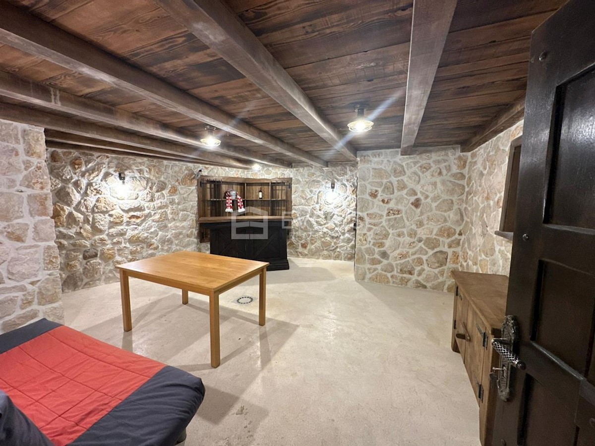 Dom Na predaj - PRIMORSKO-GORANSKA KRK