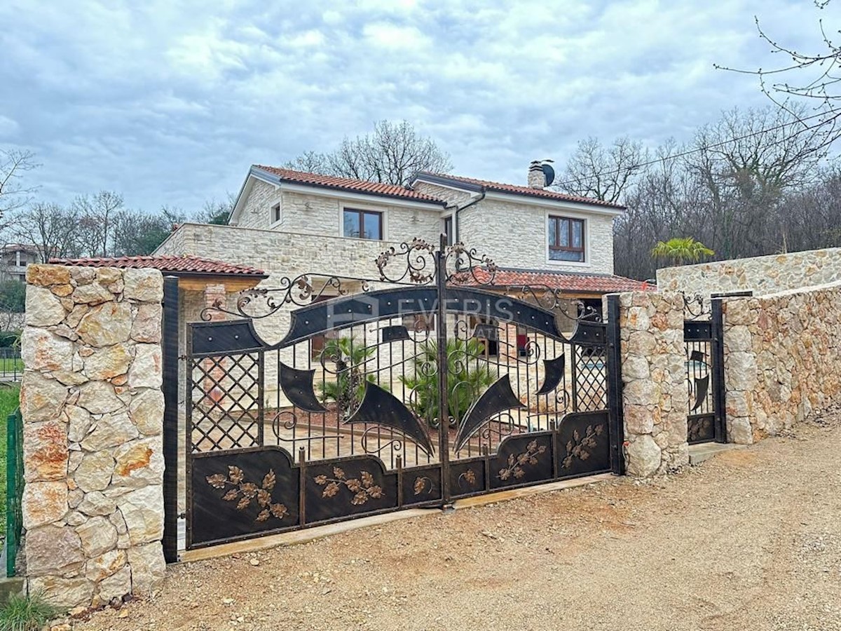 Dom Na predaj - PRIMORSKO-GORANSKA KRK