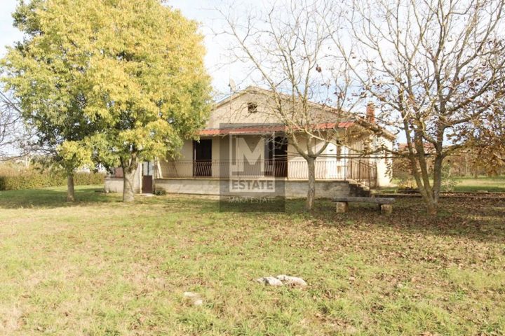 Haus zu verkaufen 100 m² – Poreč