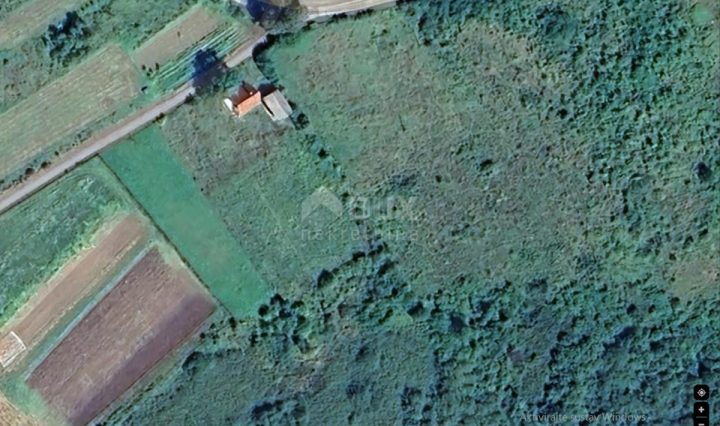 Haus zu verkaufen 100 m² – Lička Jesenica