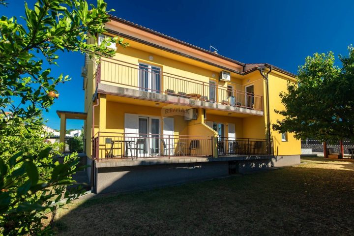 House for sale 324 m² – Njivice