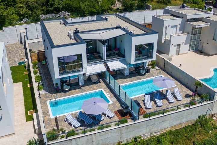 Kuća Na prodaju - Primorsko-goranska Vinodolska Općina - foto 2/19