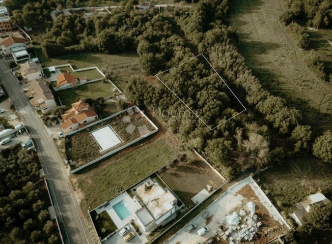Zemljište na prodaju 935 m² – Medulin