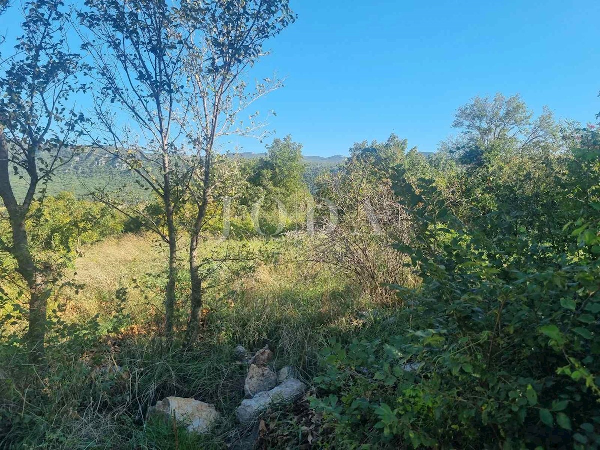 Zemljište Na prodaju - PRIMORSKO-GORANSKA NOVI VINODOLSKI