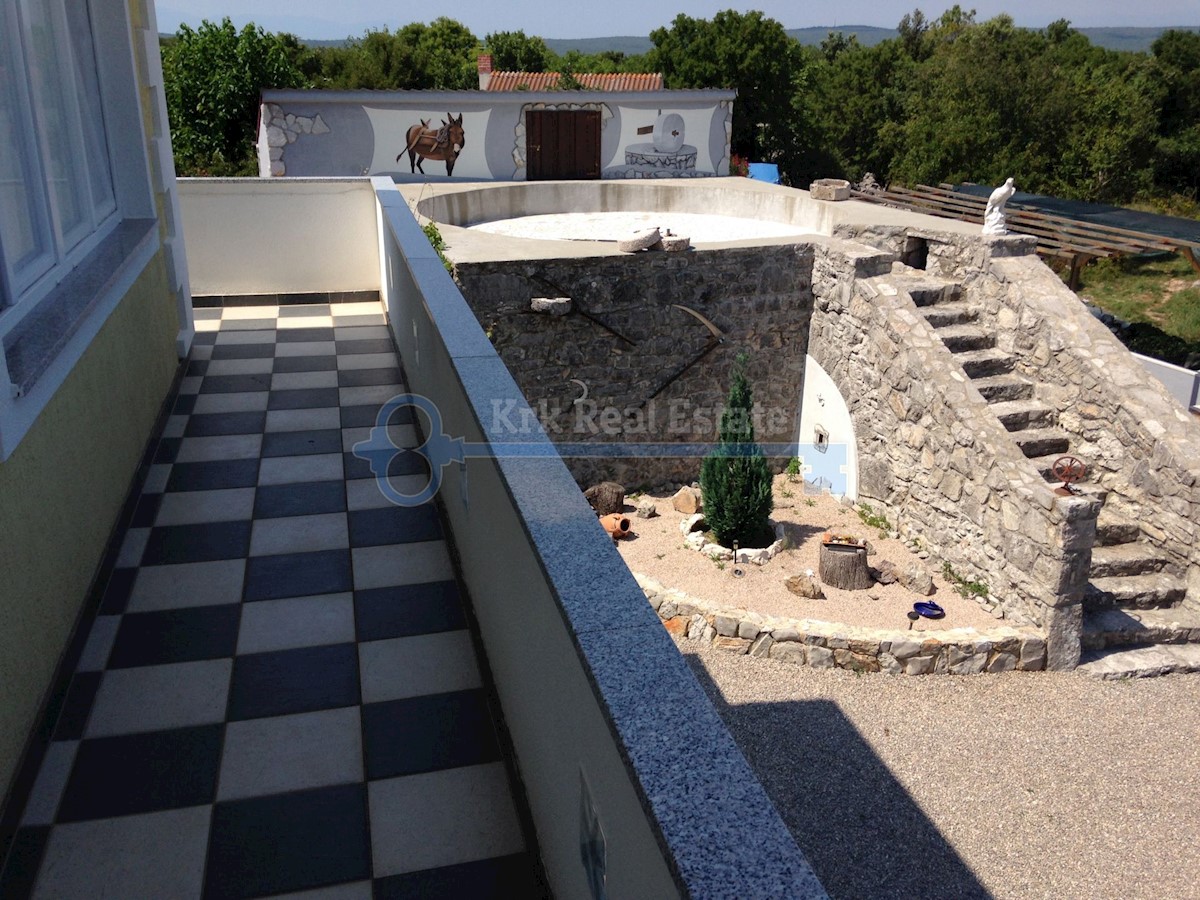 Hiša Na predaj - PRIMORSKO-GORANSKA KRK