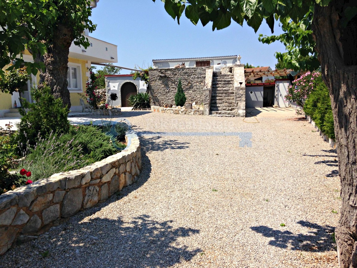 Hiša Na predaj - PRIMORSKO-GORANSKA KRK