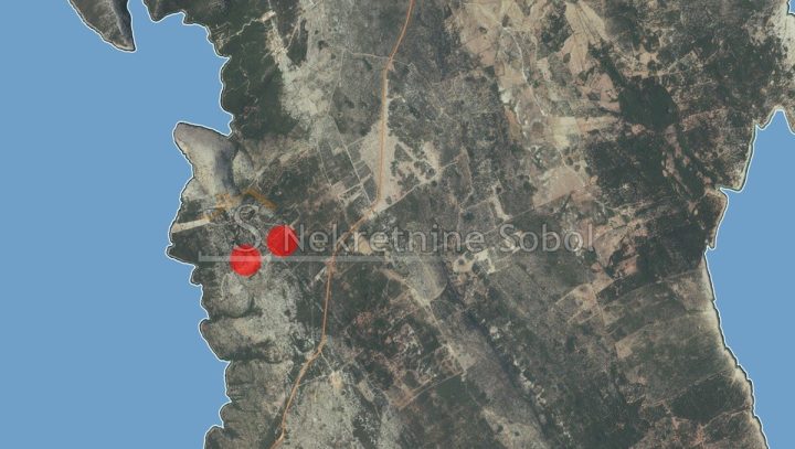 Terreno in vendita 27769 m² – Ustrine