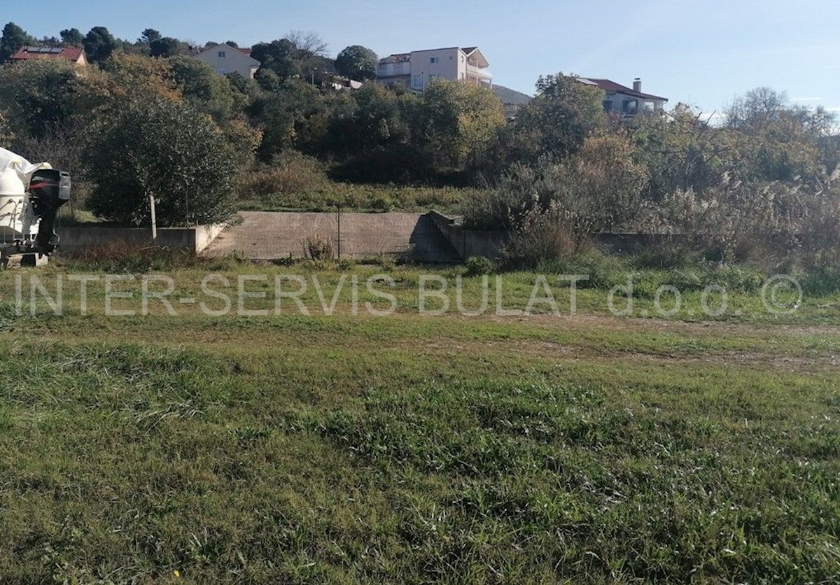 Zemljište Na prodaju - ŠIBENSKO-KNINSKA ŠIBENIK