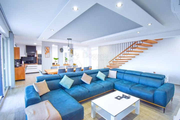 Maison à vendre 572 m² – Gornji Kraljevec
