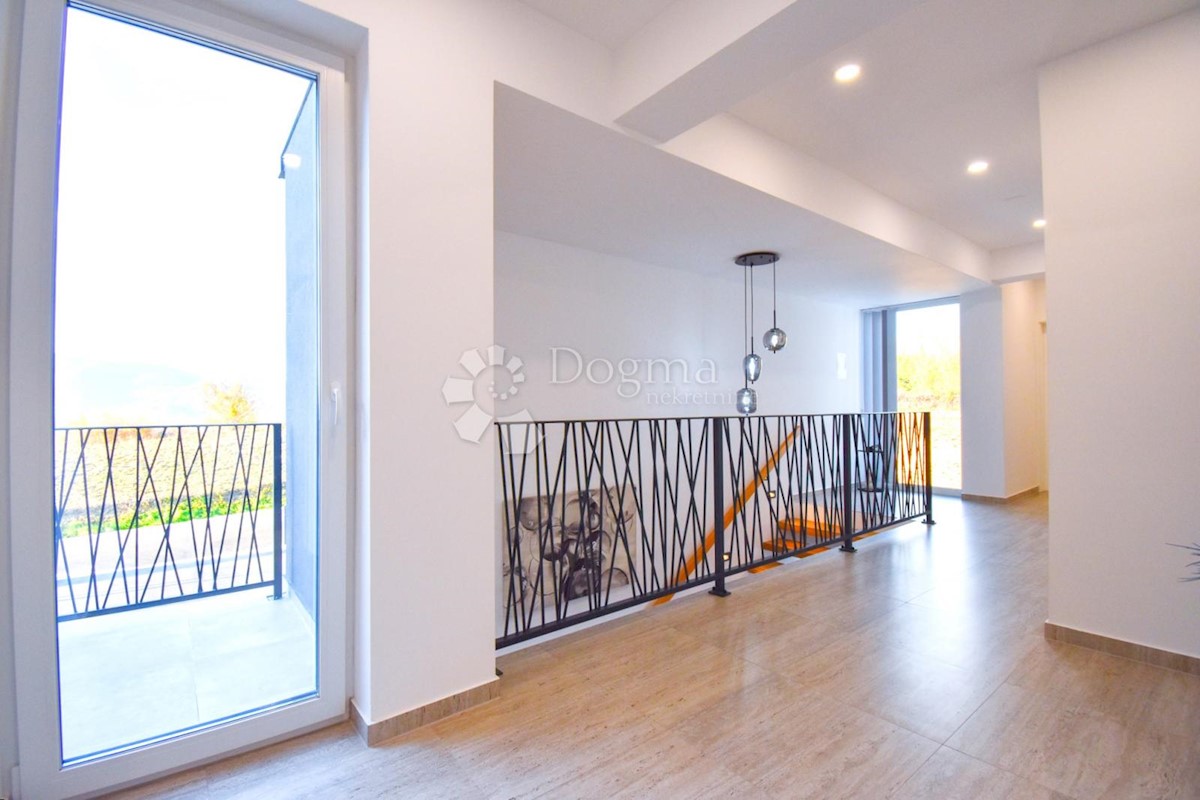 Haus Zu verkaufen - KRAPINSKO-ZAGORSKA HRAŠĆINA