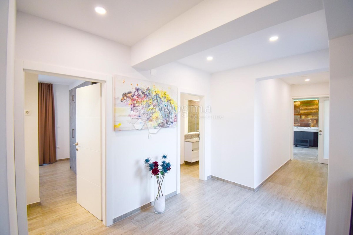 Haus Zu verkaufen - KRAPINSKO-ZAGORSKA HRAŠĆINA
