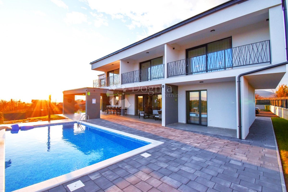 Haus Zu verkaufen - KRAPINSKO-ZAGORSKA HRAŠĆINA