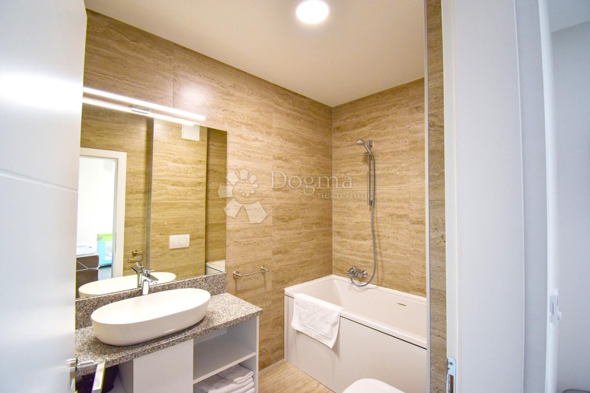 Haus Zu verkaufen - KRAPINSKO-ZAGORSKA HRAŠĆINA