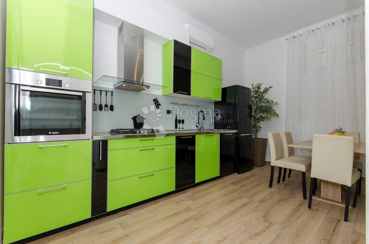 Flat For sale - SPLITSKO-DALMATINSKA SPLIT