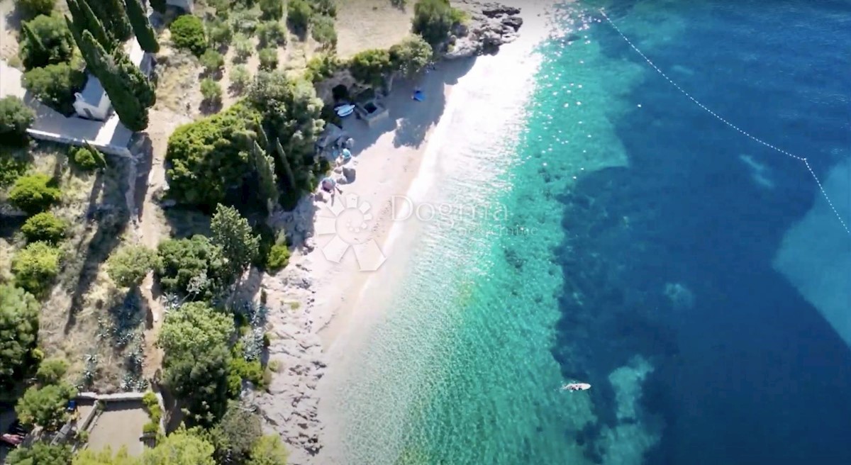 Kuća Na prodaju - SPLITSKO-DALMATINSKA BRAČ