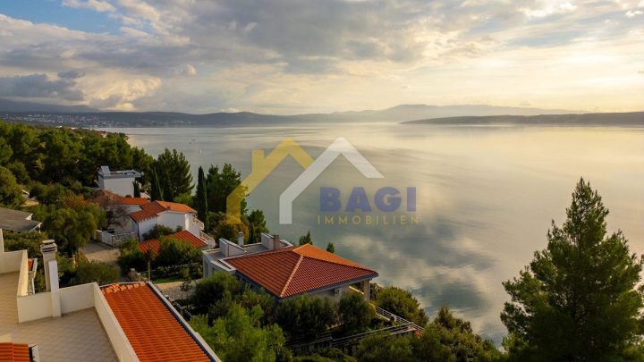Land for sale 2336 m² – Crno