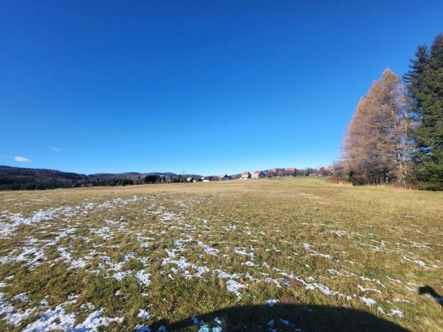Działka na sprzedaż 3664 m² – Ravna Gora