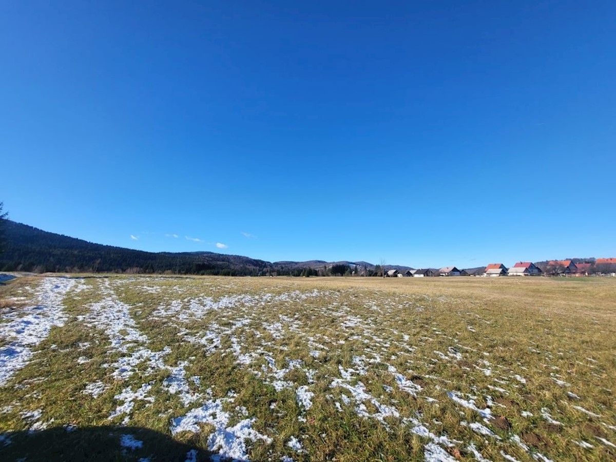 Działka Na sprzedaż - Primorsko-goranska Ravna Gora - foto 2/2
