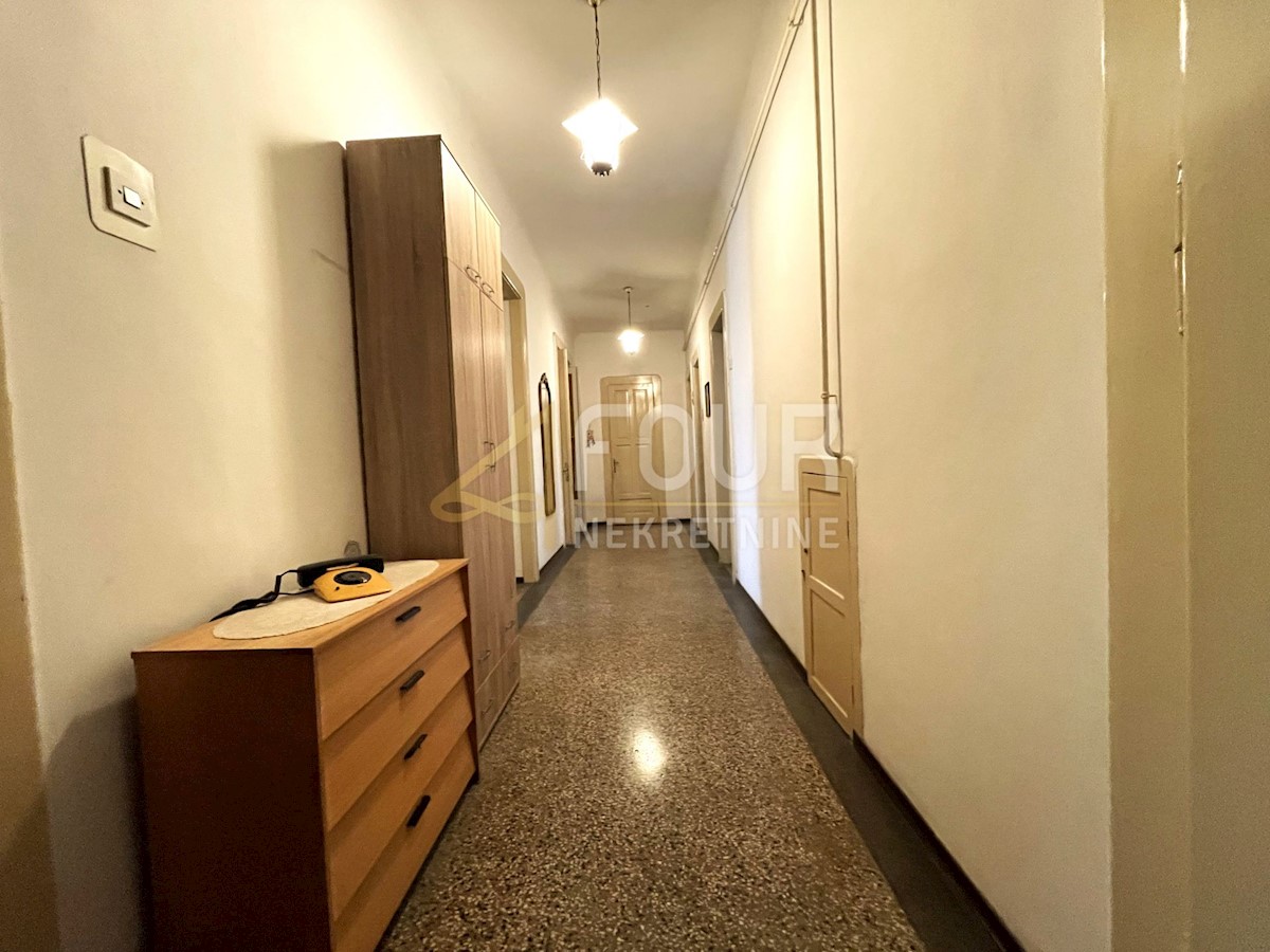 Apartment Zu verkaufen - PRIMORSKO-GORANSKA RIJEKA