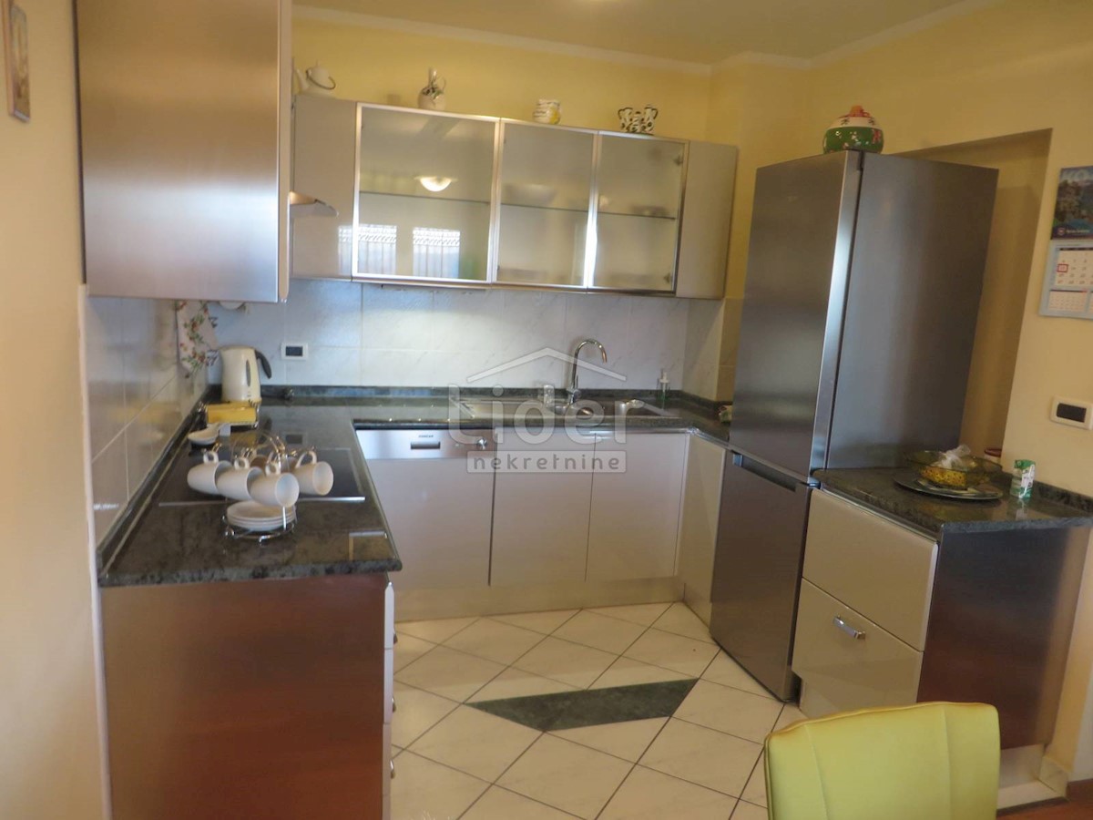 Flat For rent - PRIMORSKO-GORANSKA KOSTRENA