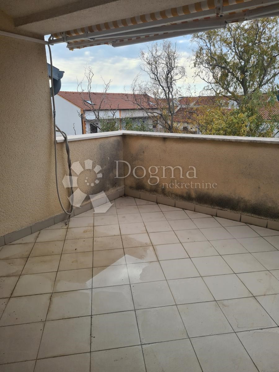 House For sale - ŠIBENSKO-KNINSKA VODICE