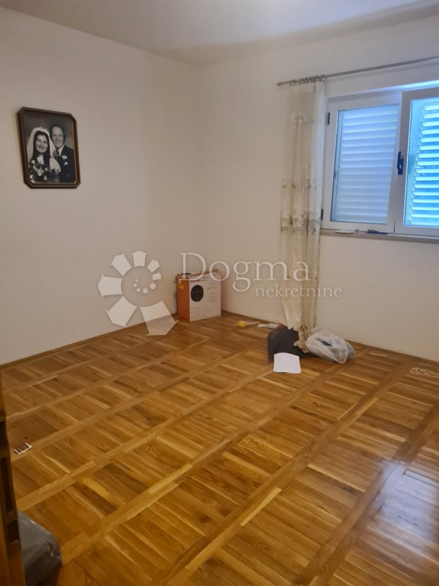 House For sale - ŠIBENSKO-KNINSKA VODICE