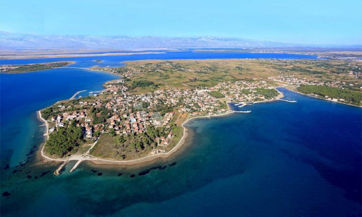 Terreno in vendita – Privlaka
