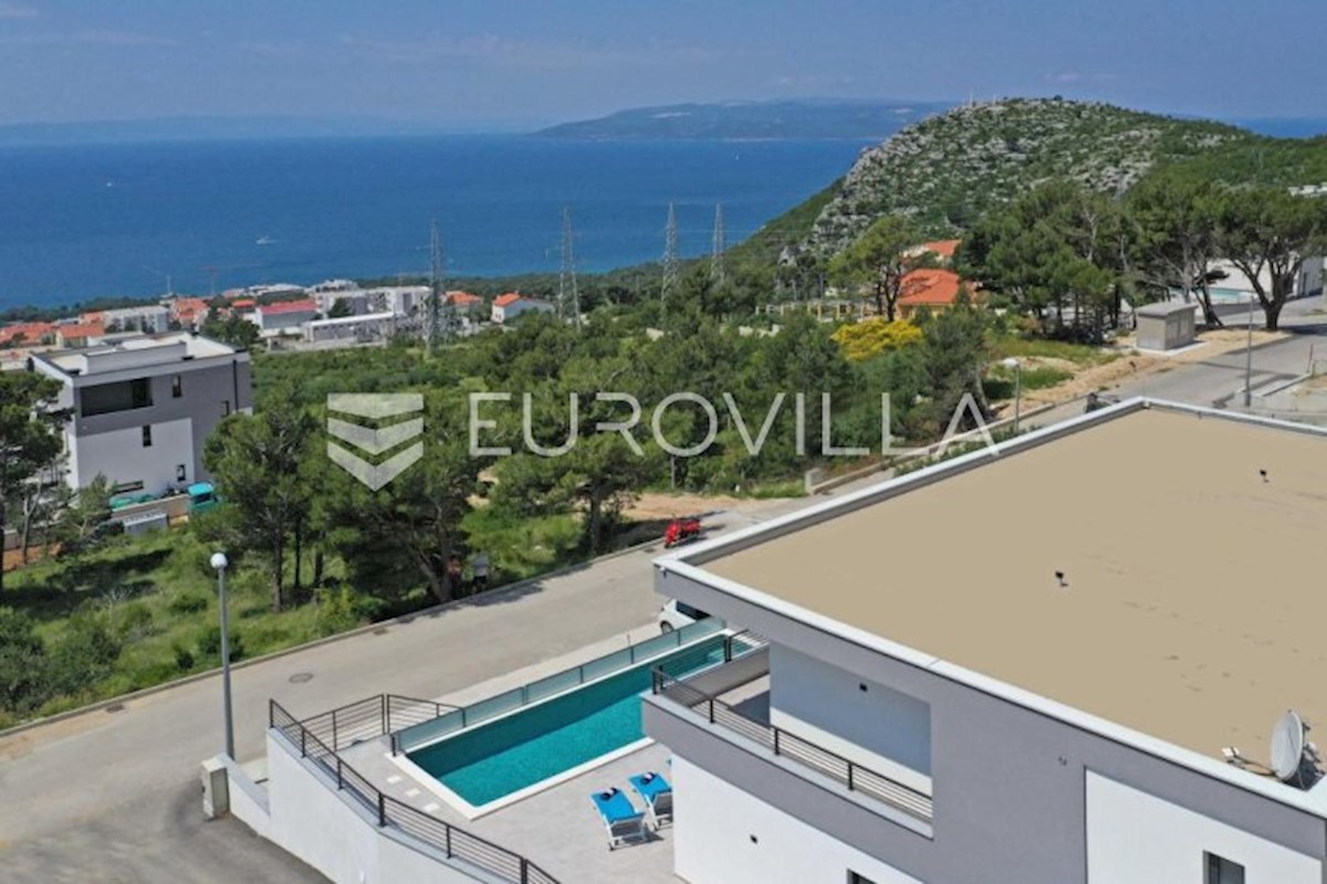 House For sale - SPLITSKO-DALMATINSKA MAKARSKA