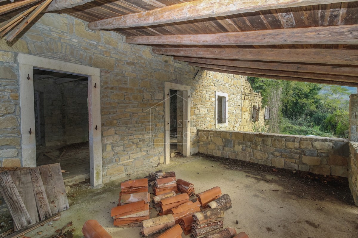 Kuća Na prodaju - ISTARSKA MOTOVUN