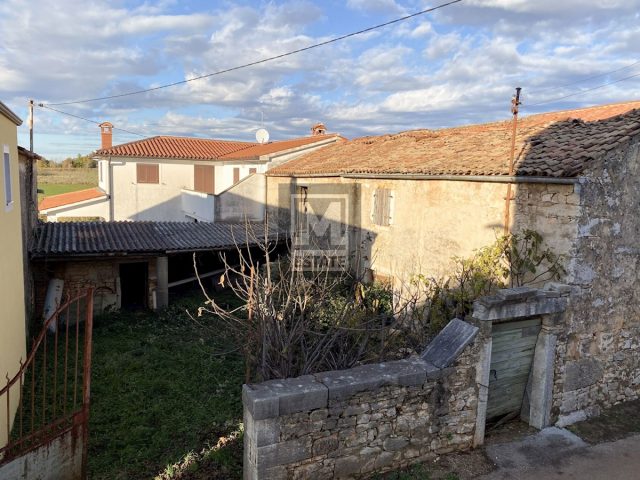 Dům na prodej 400 m² – Poreč
