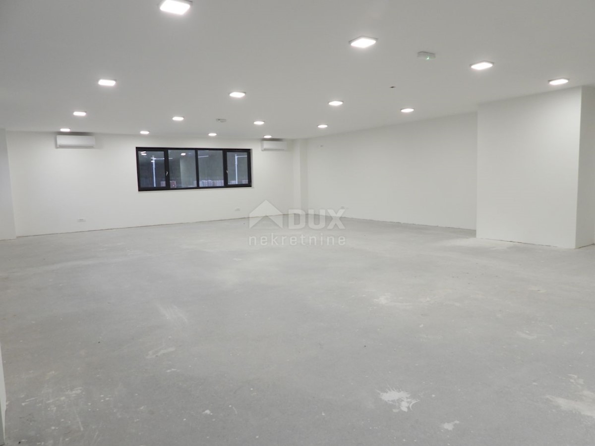 Business premises For rent - PRIMORSKO-GORANSKA MATULJI