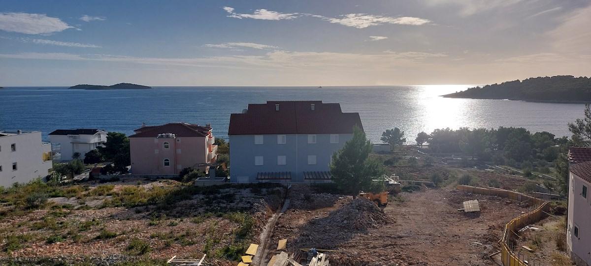 Appartement À vendre - ŠIBENSKO-KNINSKA ROGOZNICA