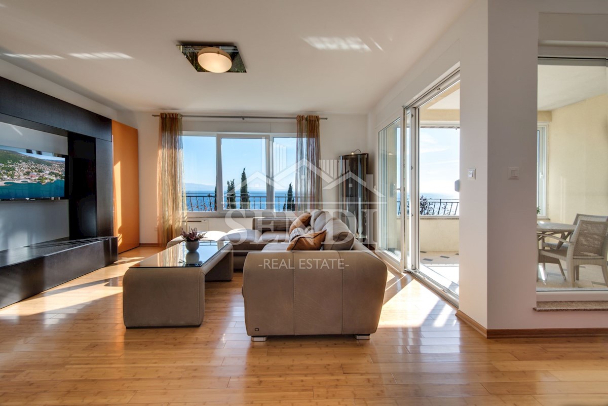 Appartement À louer - PRIMORSKO-GORANSKA OPATIJA