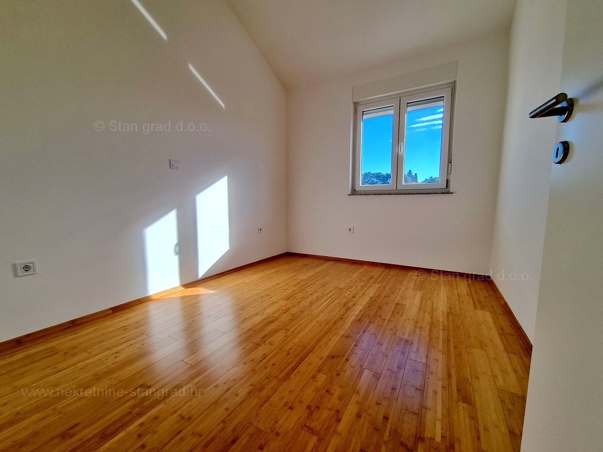 Apartma Na predaj - PRIMORSKO-GORANSKA KRK