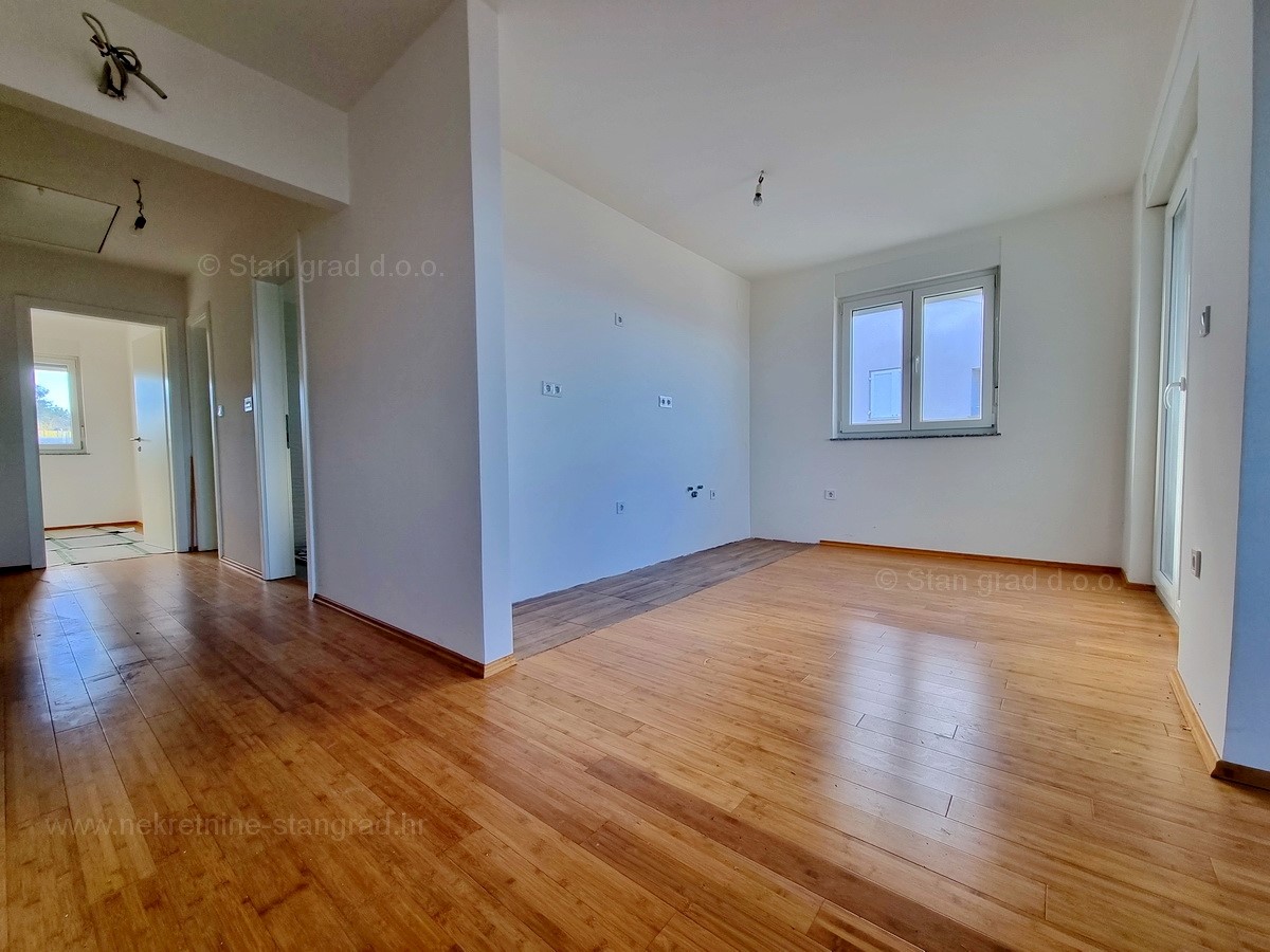 Apartma Na predaj - PRIMORSKO-GORANSKA KRK