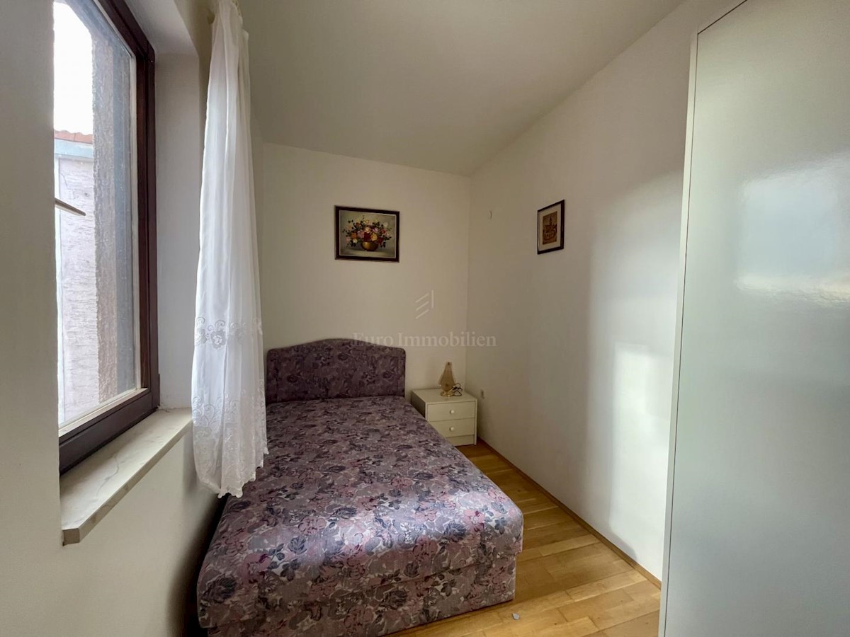Apartma Na predaj - PRIMORSKO-GORANSKA KRK