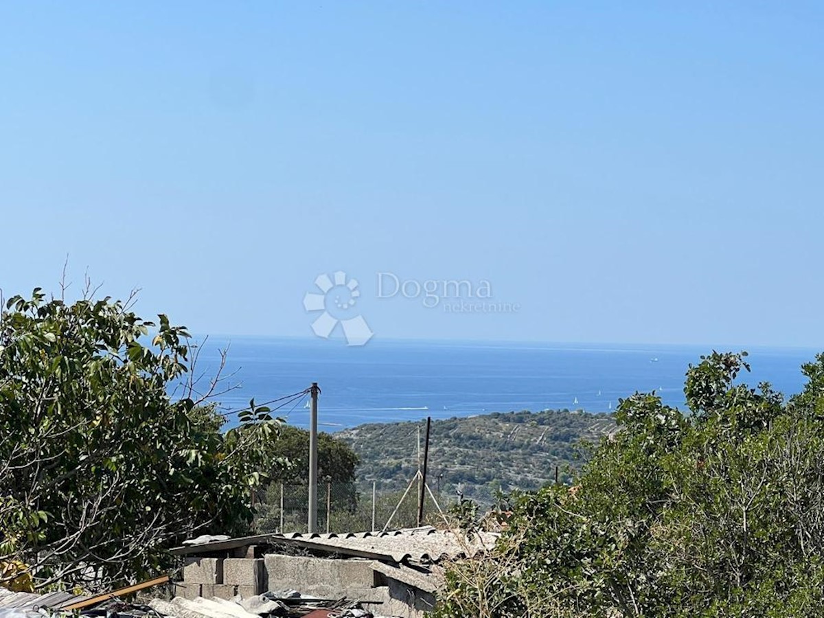 Land For sale - SPLITSKO-DALMATINSKA MARINA