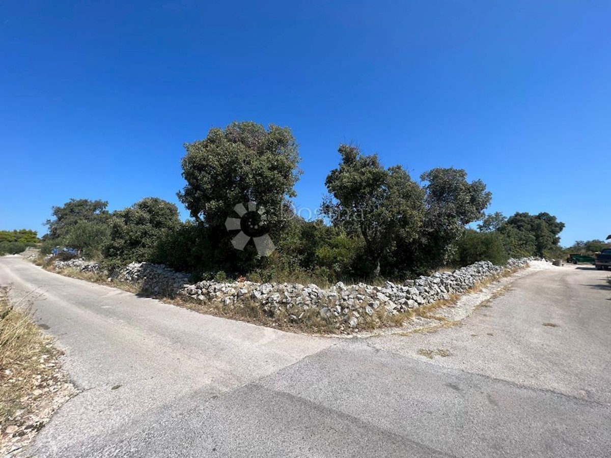 Land For sale - SPLITSKO-DALMATINSKA MARINA