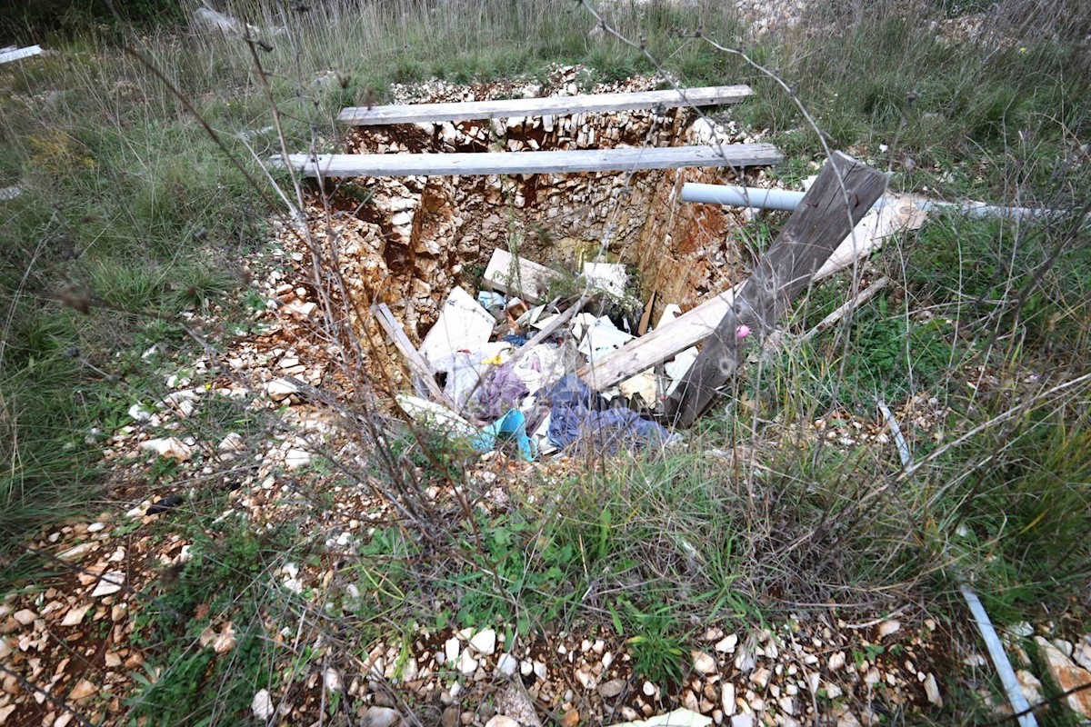 Zemljište Na prodaju - ŠIBENSKO-KNINSKA ŠIBENIK