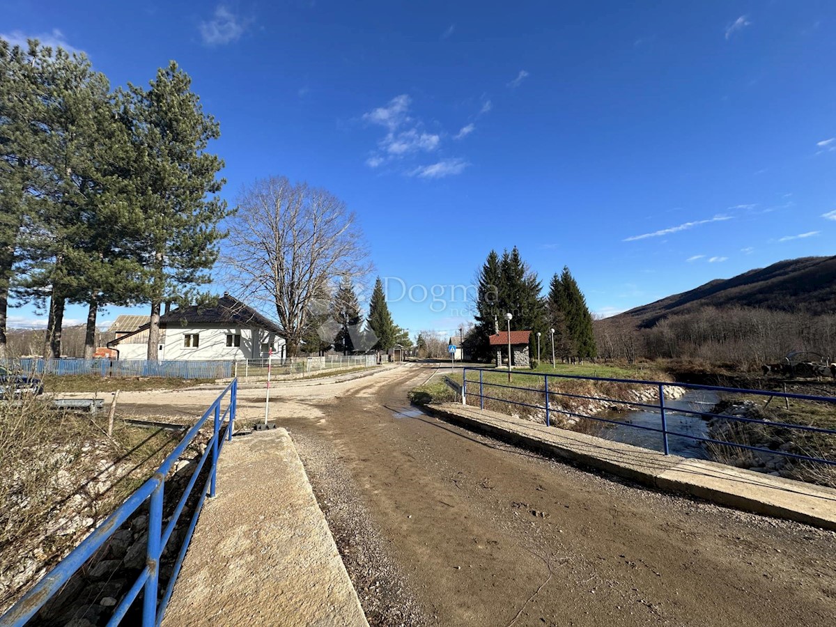 Pozemok Na predaj - Ličko-senjska Gospić - foto 2/7