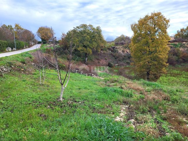 Parcela na predaj 979 m² – Kanfanar