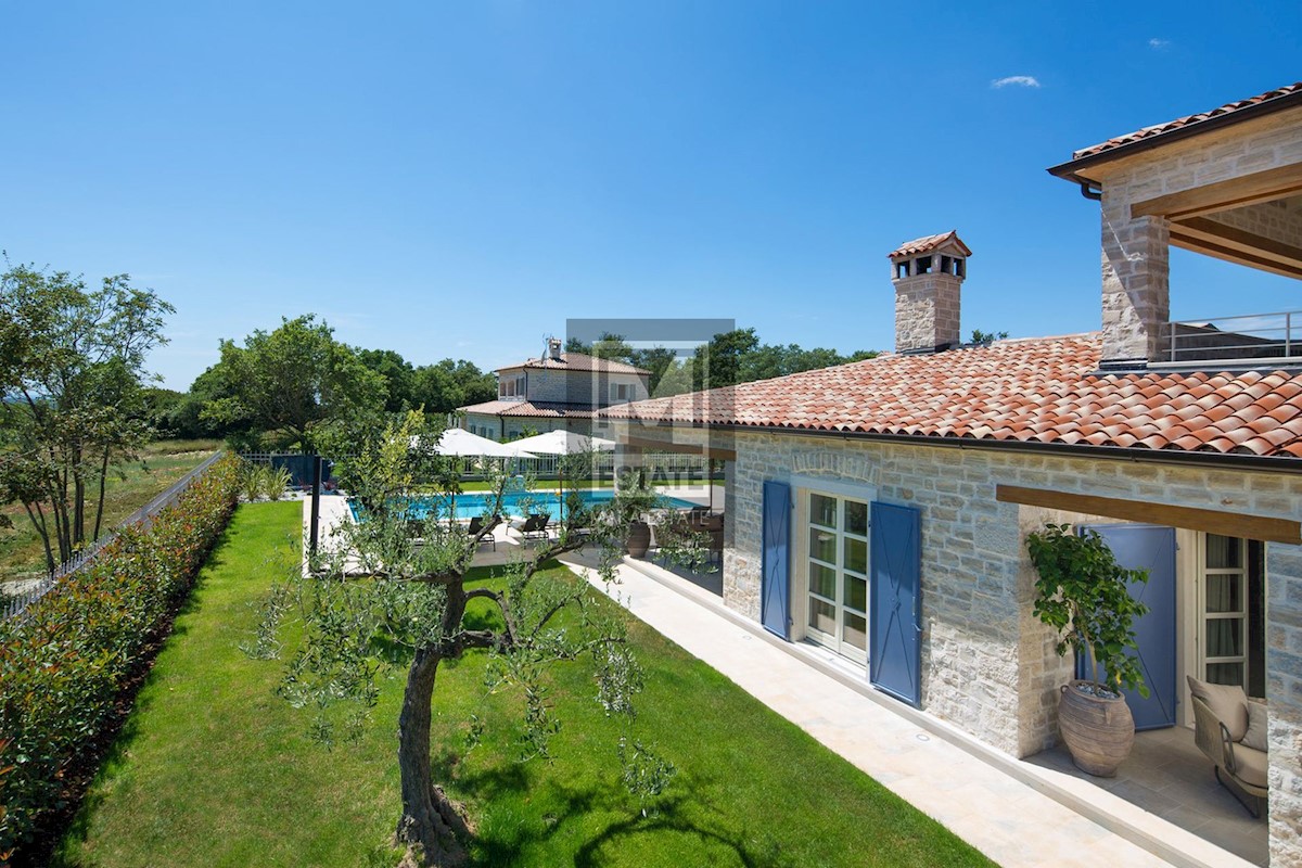 Casa In vendita - Istarska Poreč - foto 1/28