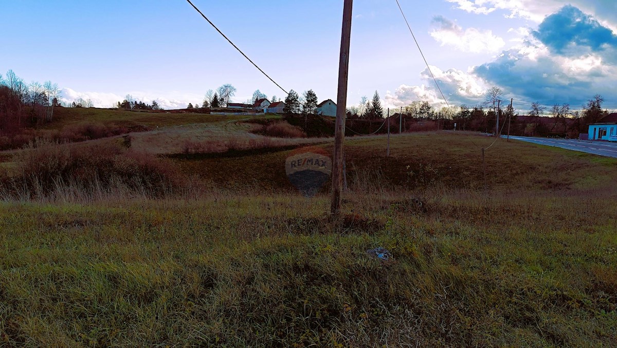 Terreno In vendita - KARLOVAČKA SLUNJ