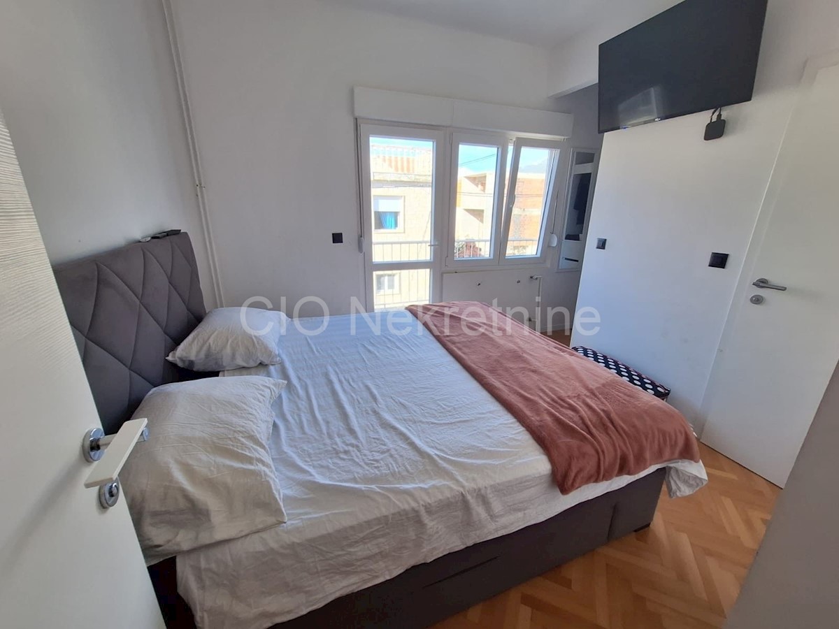 Apartmán Na predaj - SPLITSKO-DALMATINSKA KAŠTELA