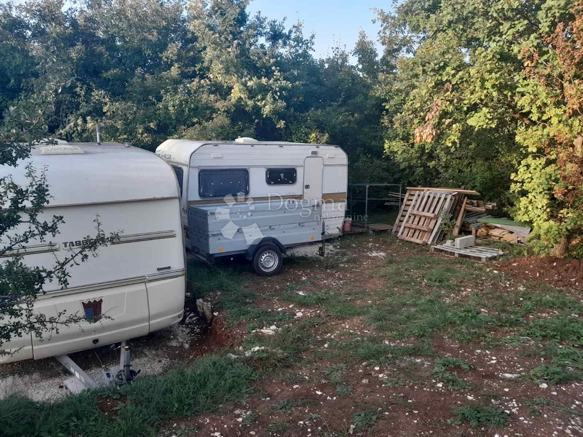 Parcela Naprodaj - ISTARSKA Svetvinčenat