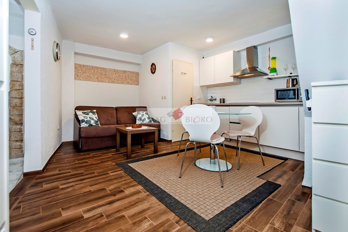 Flat For sale - Istarska Rovinj - foto 1/7