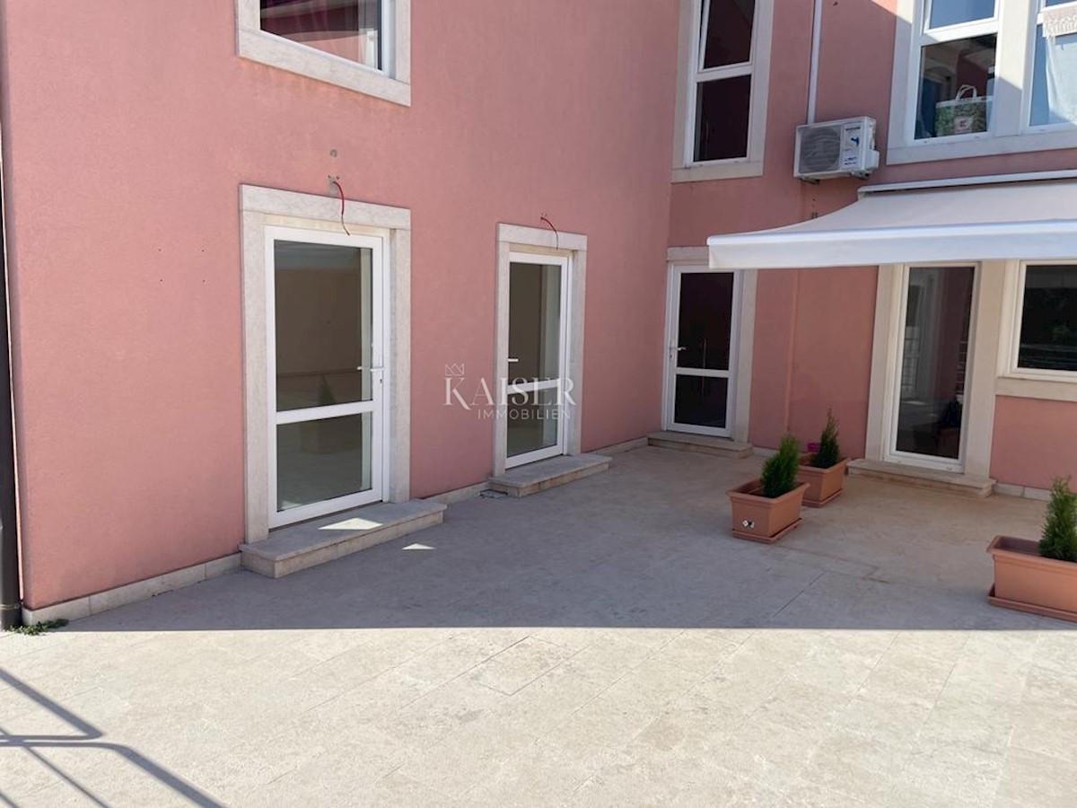 Apartment Zu verkaufen - ISTARSKA NOVIGRAD