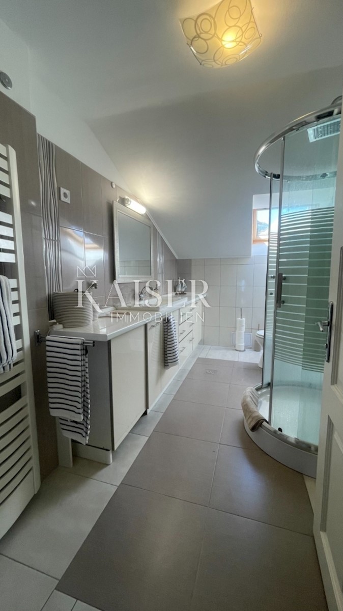Flat For sale - PRIMORSKO-GORANSKA LOVRAN