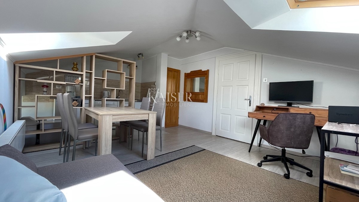 Flat For sale - PRIMORSKO-GORANSKA LOVRAN